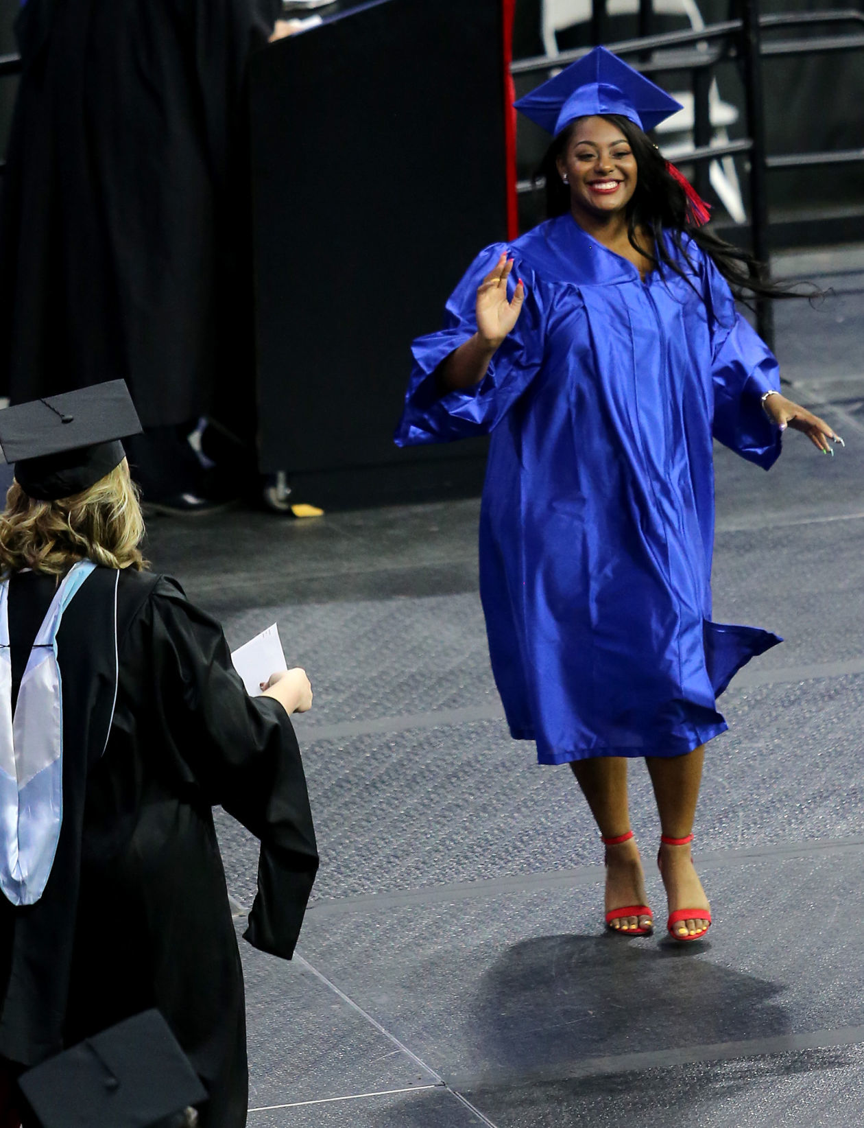060318-qct-central-grad-008